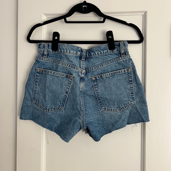 Reformation hi rise Jean shorts - Picture 3 of 3